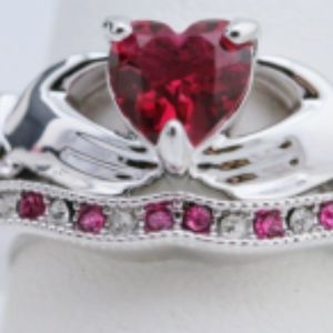 2pc Claddagh Ring Set